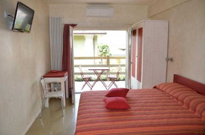 Bed and Breakfast Bikapi Garda  Habitación foto